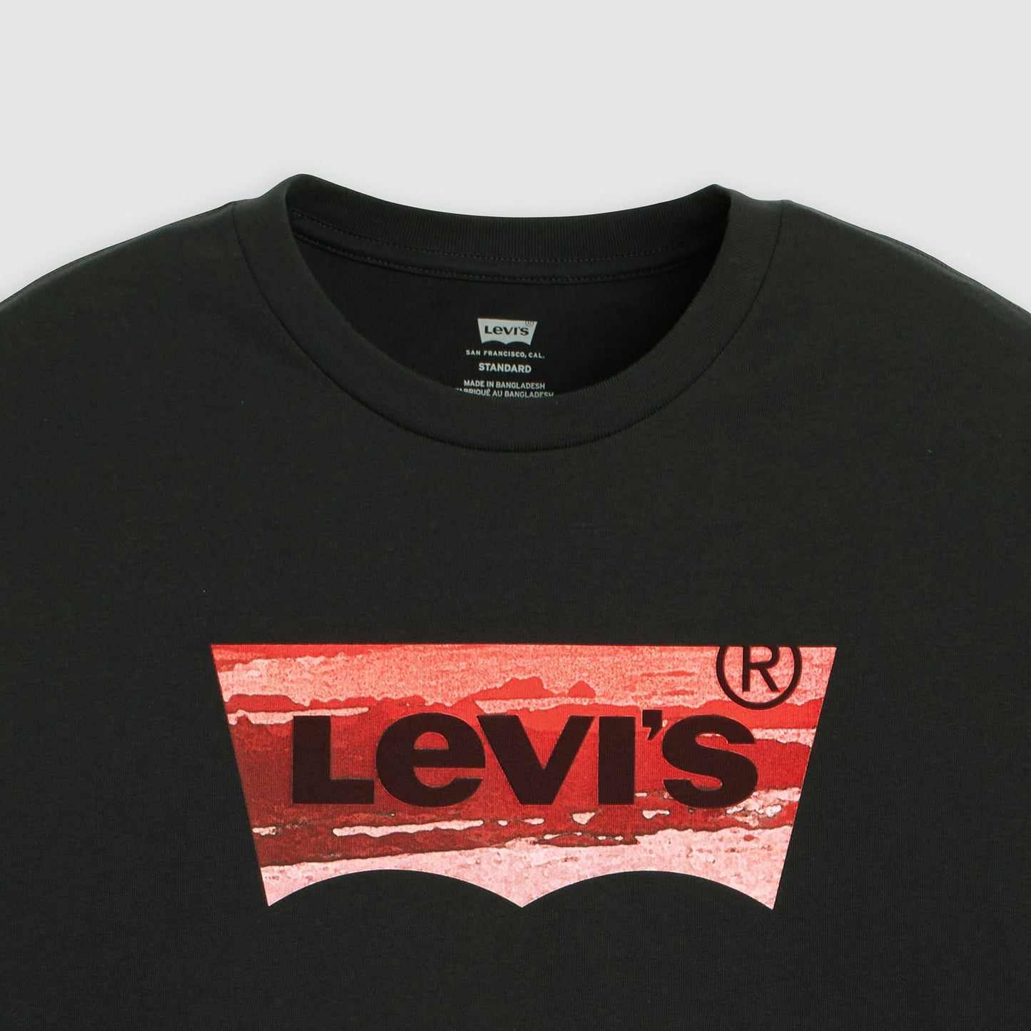 Levi's® Men's Classic Graphic T-Shirt