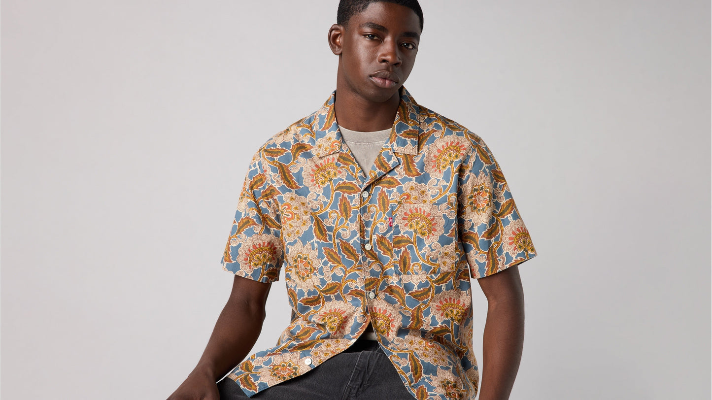 Levi’s® Men’s Sunset Camp Shirt