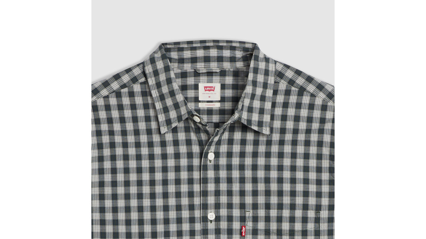 Levi's® Men's Classic Pocket Standard Fit Shirt