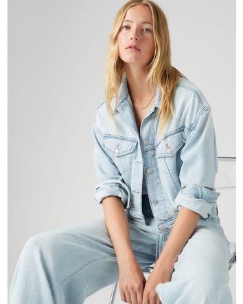 Levi's® Women's Shrunken '90s Trucker Jacket 1