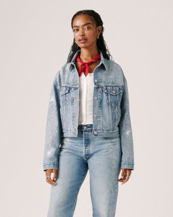 BEYONCÉ x Levi's® Women's Shrunken '90s Trucker Jacket 1