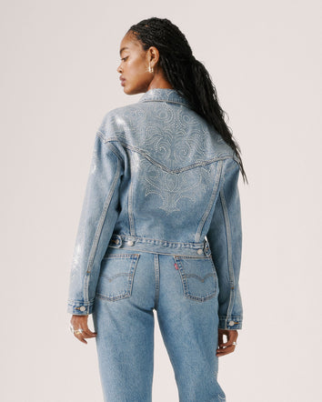 BEYONCÉ x Levi's® Women's Shrunken '90s Trucker Jacket 2