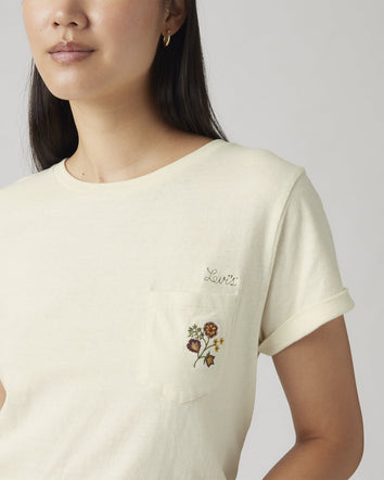 Levi's® Women's Graphic Margot T-Shirt 4