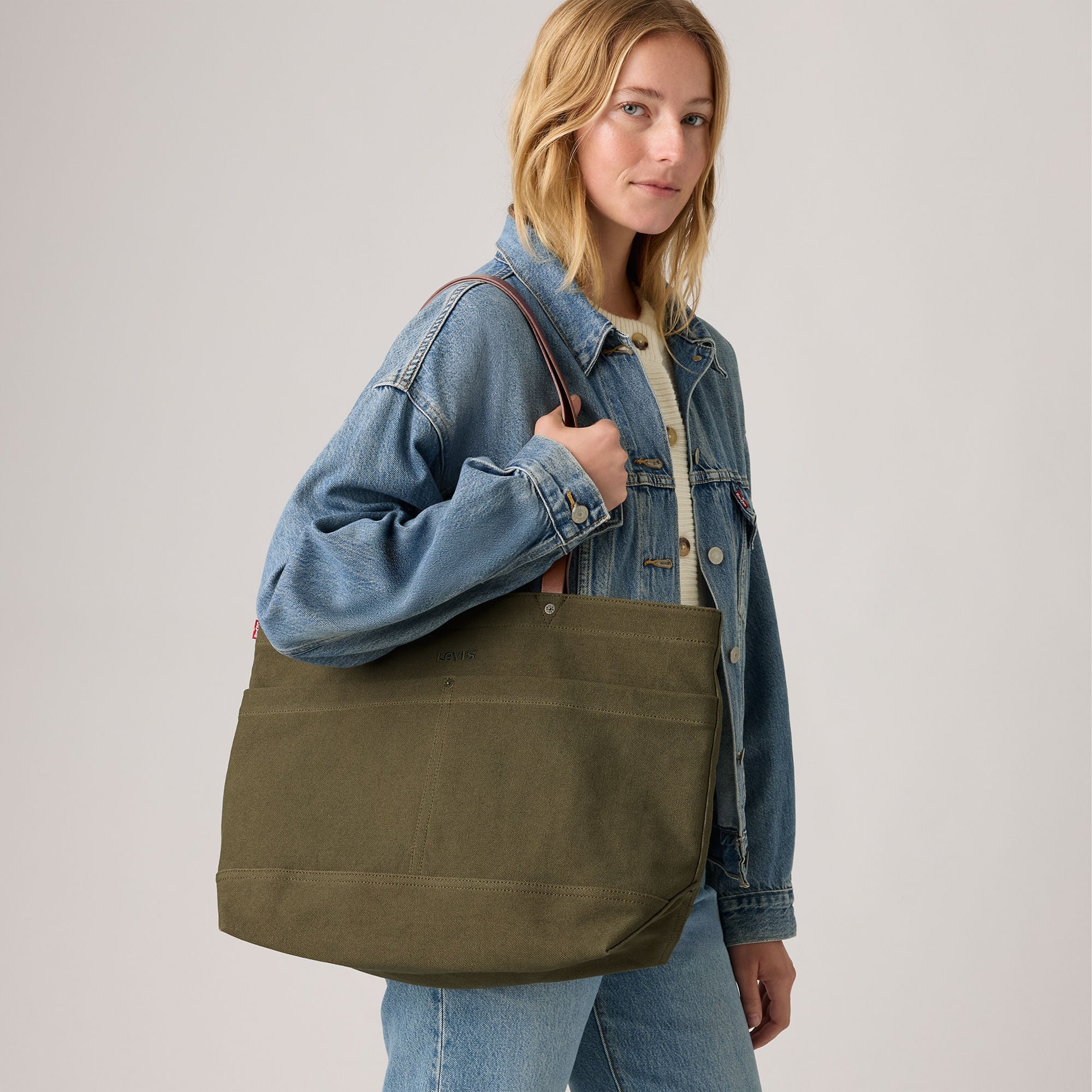Levi's® Women's Heritage Tote-All Bag Green Levi's MY
