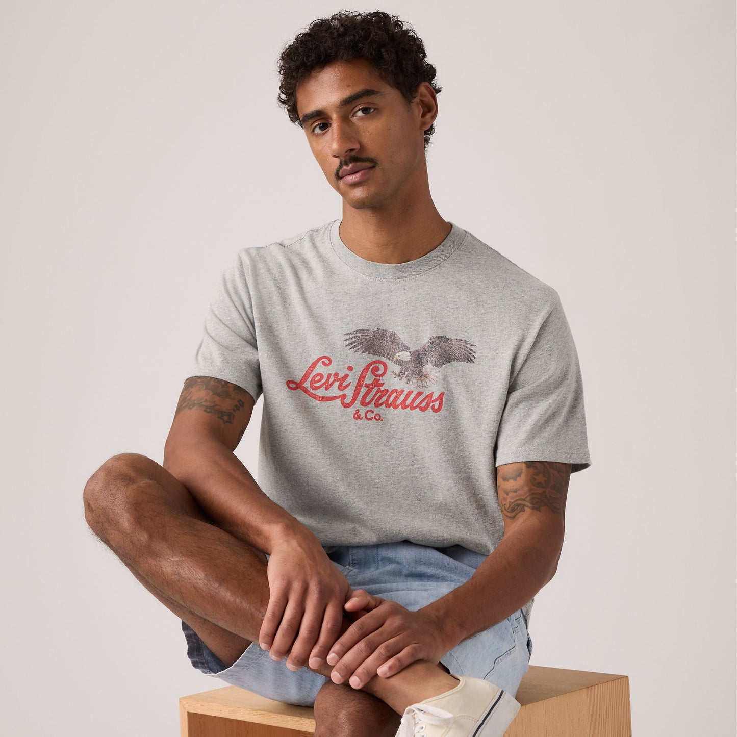 Levi's® Men's Relaxed Short-Sleeve Graphic T-Shirt