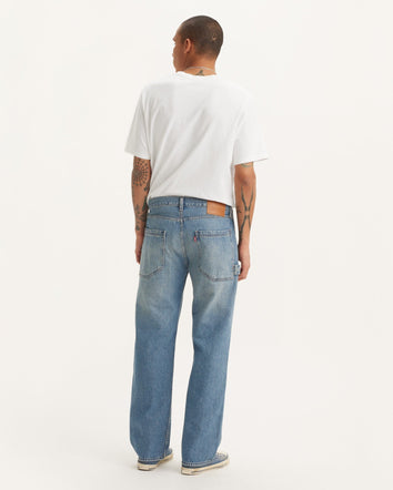 Levi's® Men's 555™ Relaxed Straight Utility Jeans 2