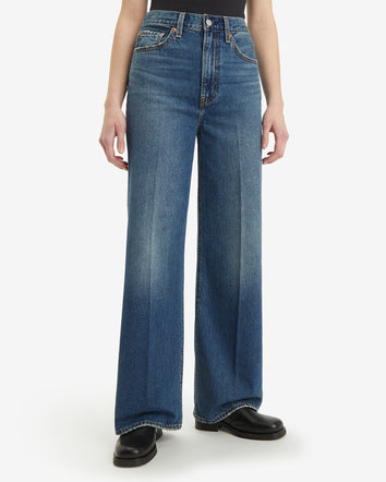 Levi’s® Women’s Ribcage Wide-Leg Jeans 6
