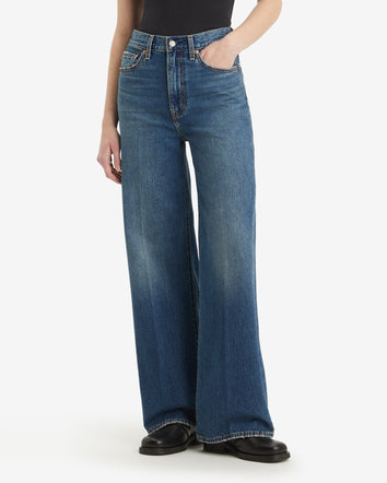 Levi’s® Women’s Ribcage Wide-Leg Jeans 5