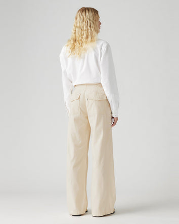 Levi's® Women's Surplus Straight Pants 2