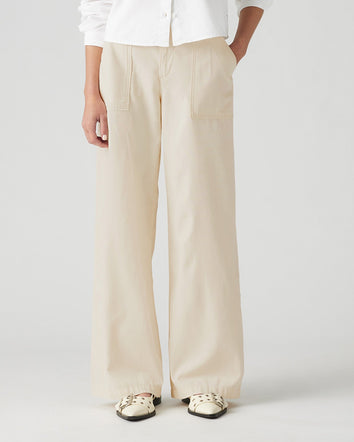 Levi's® Women's Surplus Straight Pants 6