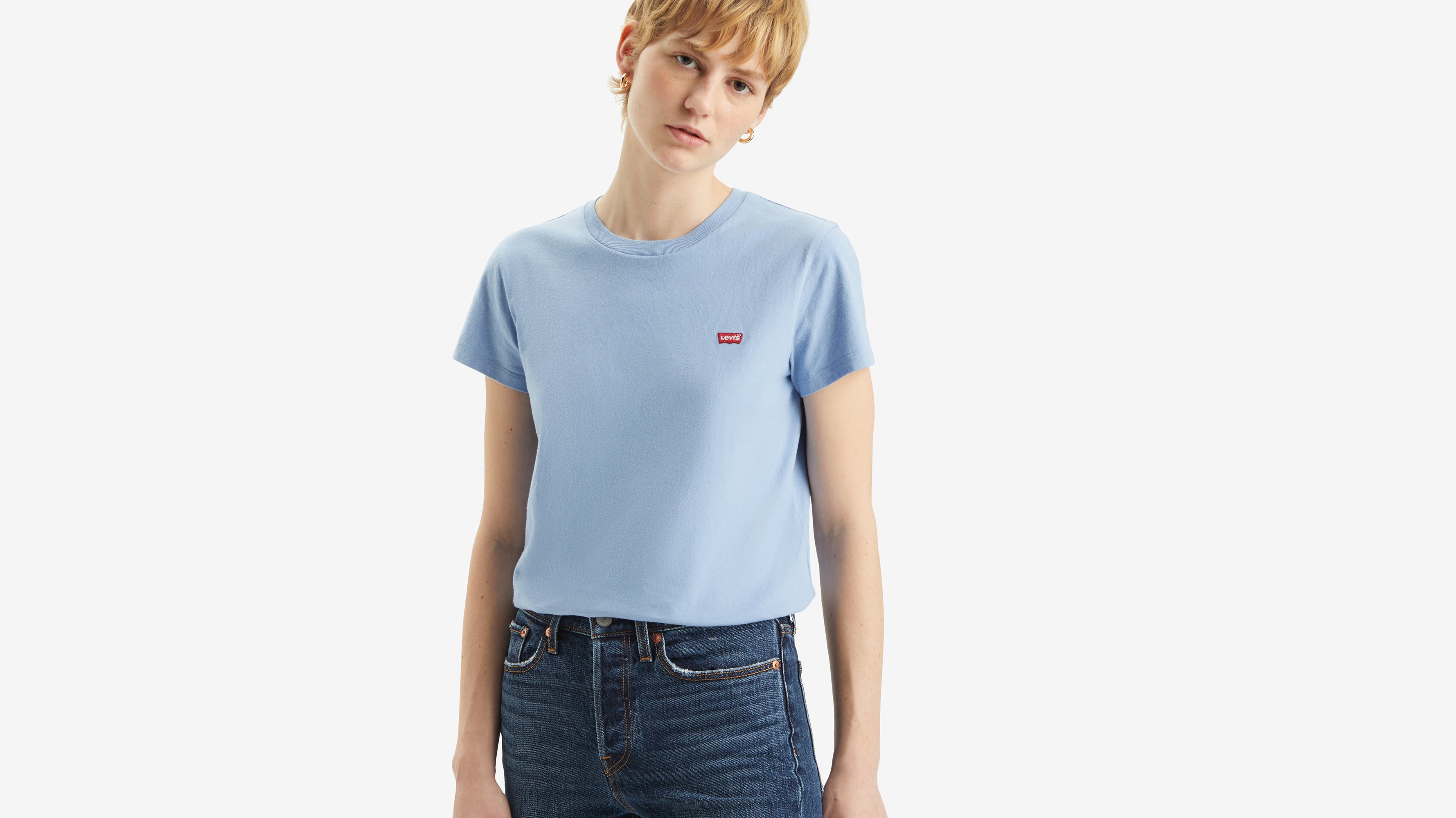 Levis pocket t shirt women's best sale