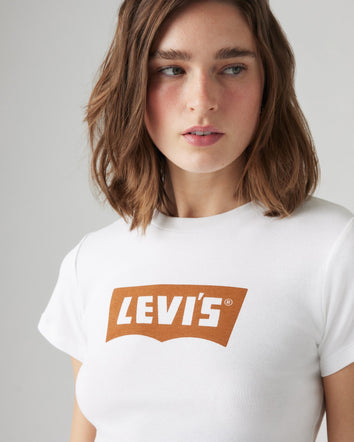 Levi's® Women's Graphic Essential Sporty Tee 4