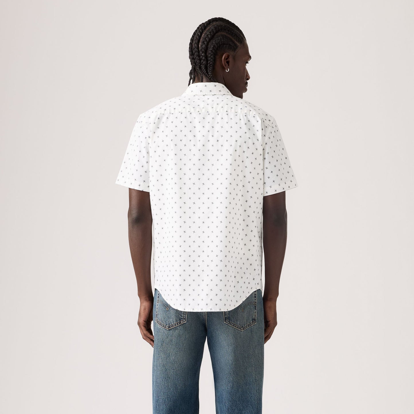 Levi's® Men's Short-Sleeve Classic Standard Fit Shirt