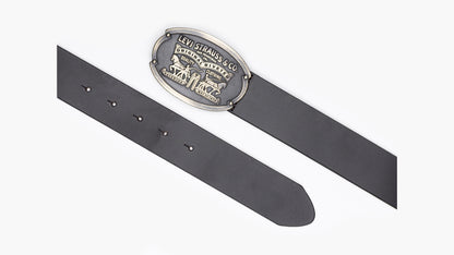 Levi's® Men's Billy Plaque Belt