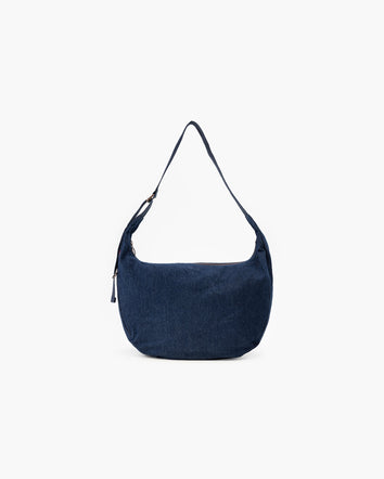 Levi's® Women's Brooklyn XL Shoulder Bag 2