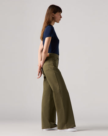 Levi's® Women's 318 Shaping Wide-Leg Jeans 3