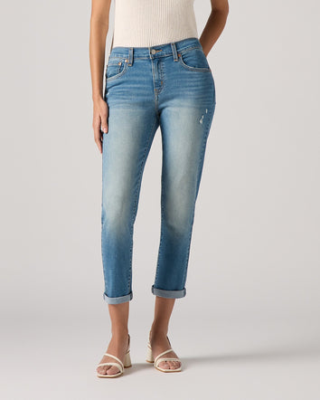 Levi's® Women's Mid-Rise Boyfriend Jeans 7