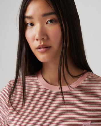 Levi's® Women's Essential Housemark Short-Sleeve Tee 4