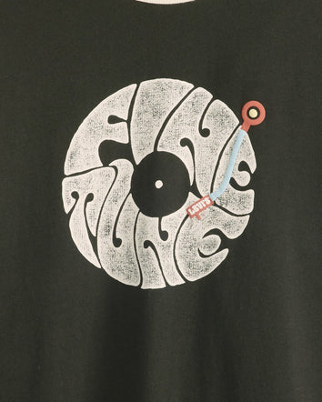 Levi's® Women's Graphic Iconic Ringer T-Shirt 6