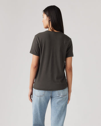 Levi's® Women's Graphic Iconic Tee 2