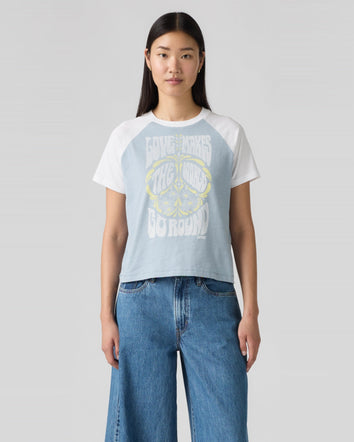 Levi's® Women's Graphic Game Day Tee 3