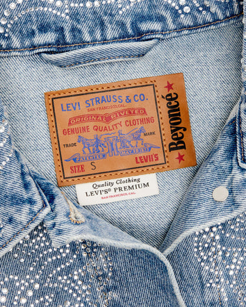 BEYONCÉ x Levi's® Women's Shrunken '90s Trucker Jacket 10