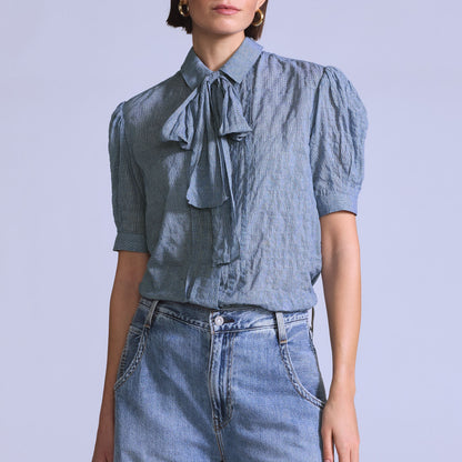 Levi's® Blue Tab™ Women's Short-Sleeve Weekend Shirt
