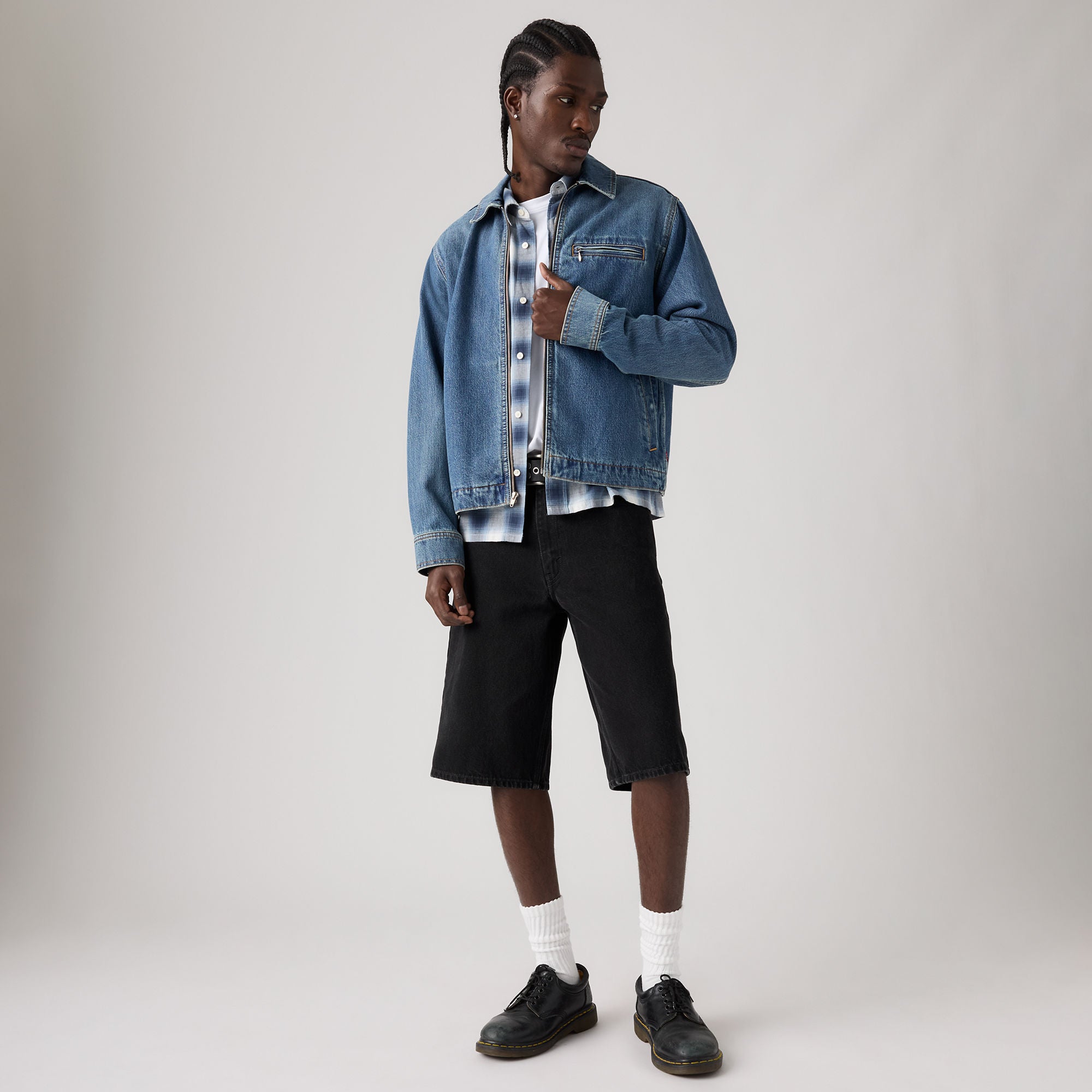 Levi's® Men's 470 Baggy Shorts - Black | Levi's MY