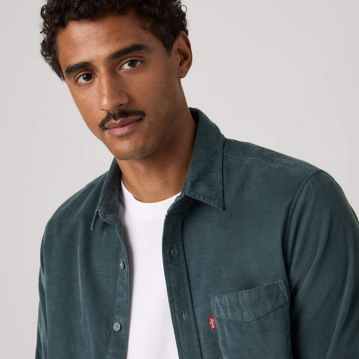 Levi's® Men's Corduroy Classic Pocket Standard Fit Shirt