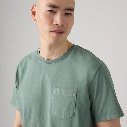 Levi's® Men's Essential Pocket Tee