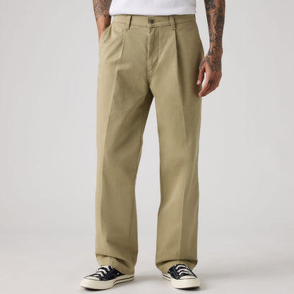 Levi's® Men's Loose Pleated Work Chinos