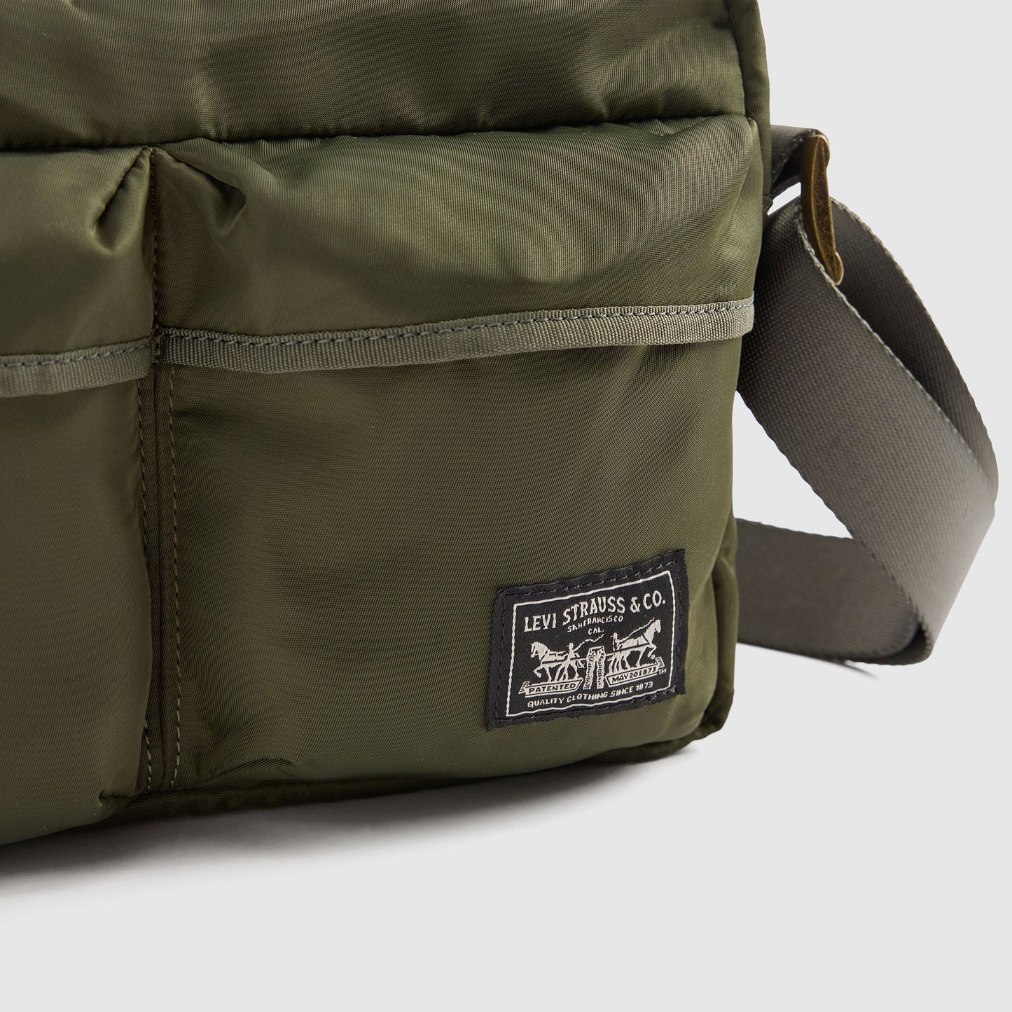 Levi's® Men's Mission Bay Crossbody