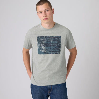 Levi's® Men's Relaxed Fit Short Sleeve Graphic T-Shirt