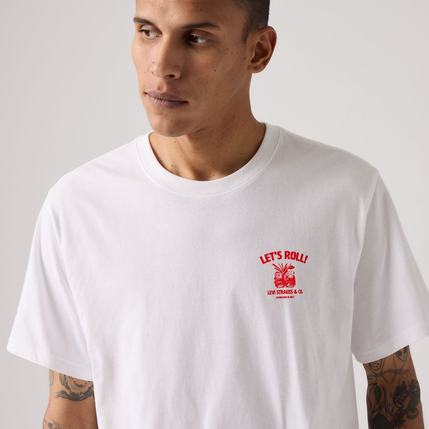 Levi's® Men's Relaxed Fit Short Sleeve Graphic T-Shirt