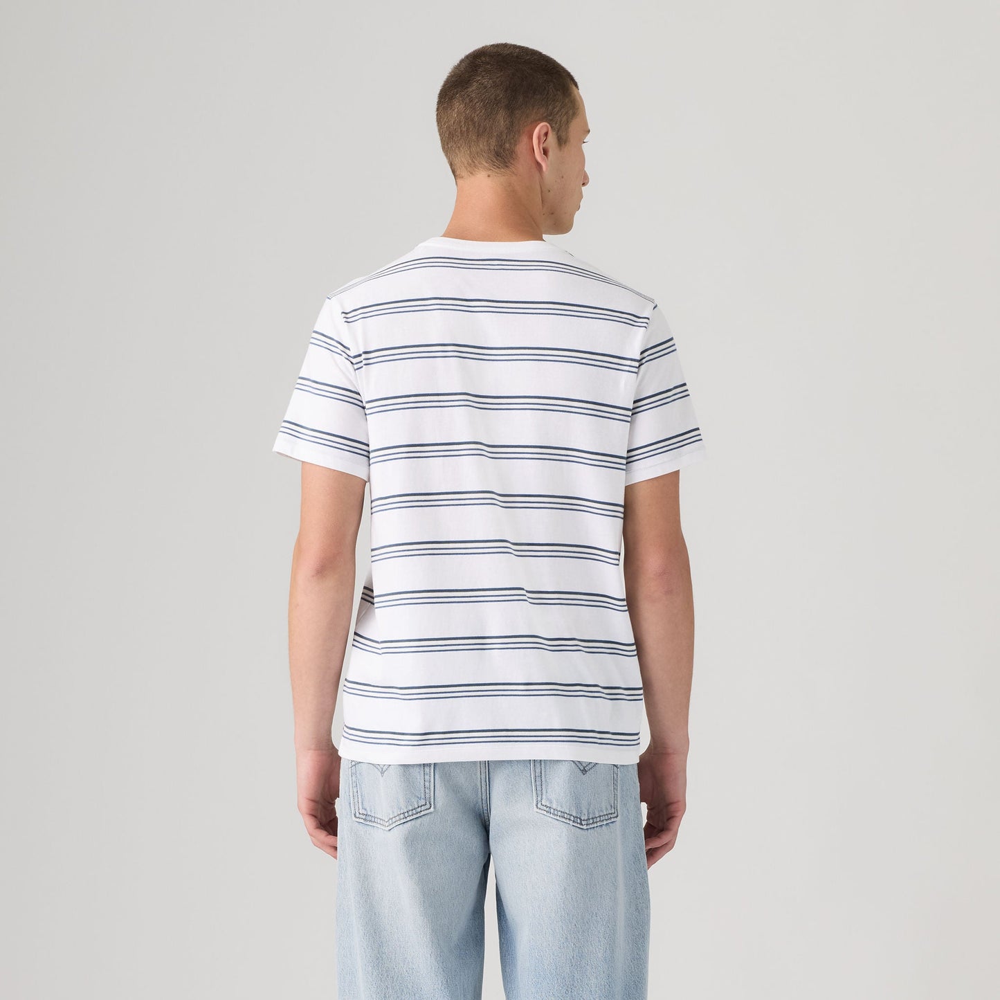 Levi's® Men's Short-Sleeve Classic Housemark T-Shirt