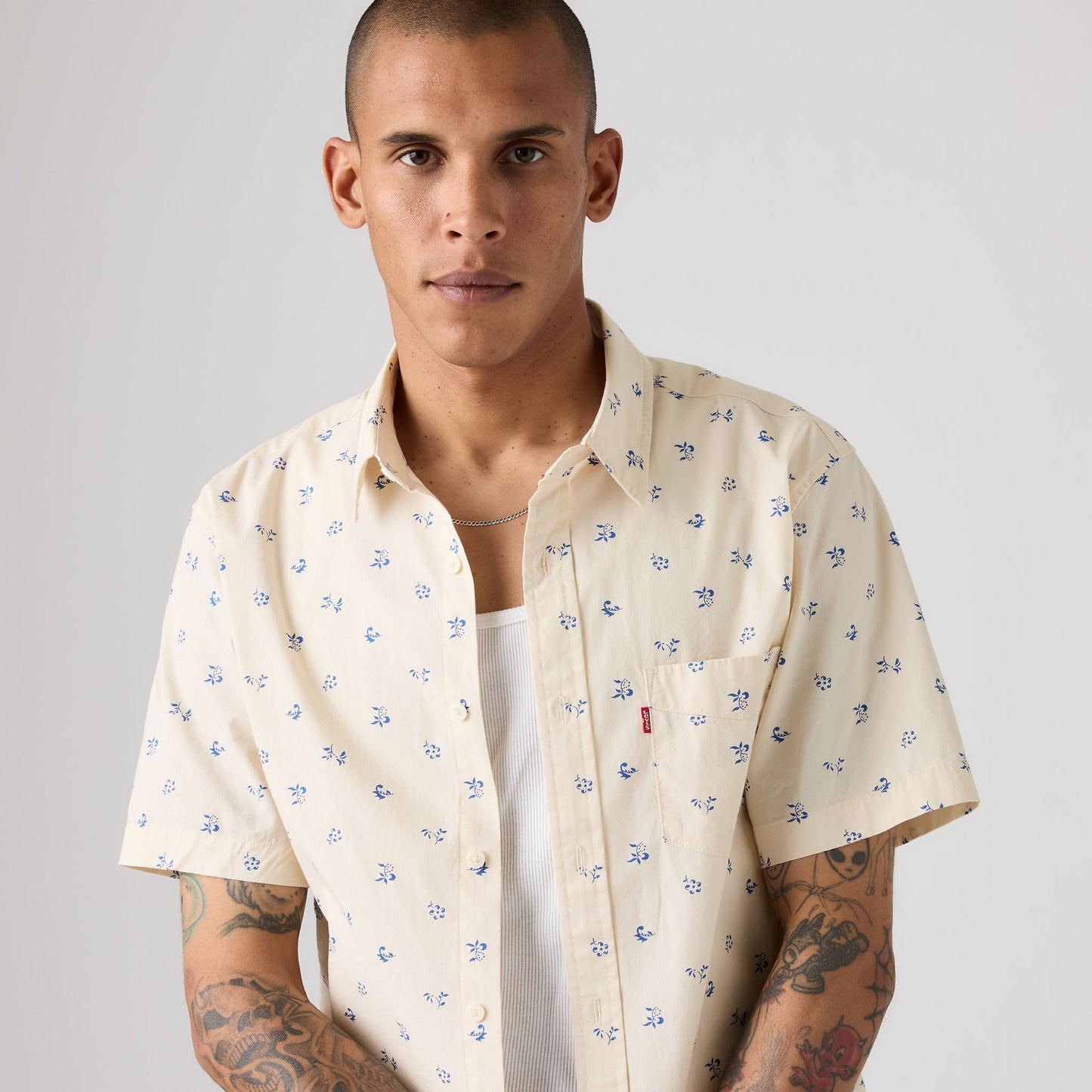 Levi's® Men's Short-Sleeve Classic Standard Fit Shirt
