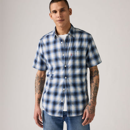 Levi's® Men's Short-Sleeve Classic Standard Fit Shirt