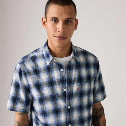 Levi's® Men's Short-Sleeve Classic Standard Fit Shirt