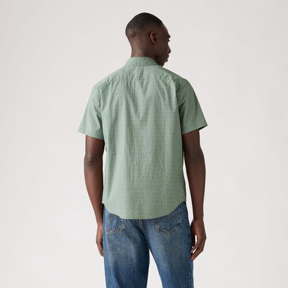Levi's® Men's Short-Sleeve Classic Standard Fit Shirt