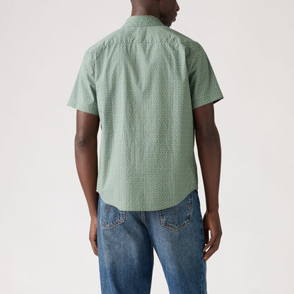 Levi's® Men's Short-Sleeve Classic Standard Fit Shirt