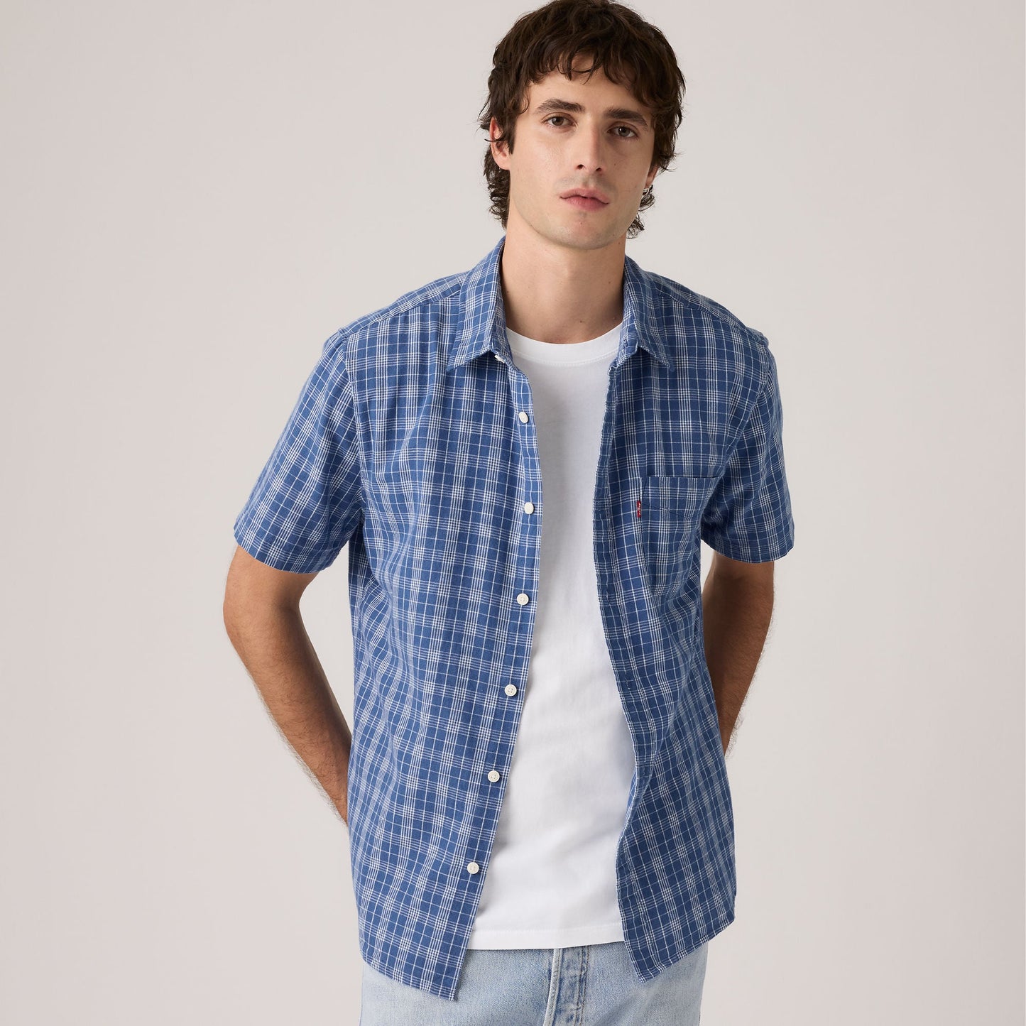 Levi's® Men's Short-Sleeve Classic Standard Fit Shirt