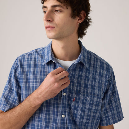 Levi's® Men's Short-Sleeve Classic Standard Fit Shirt