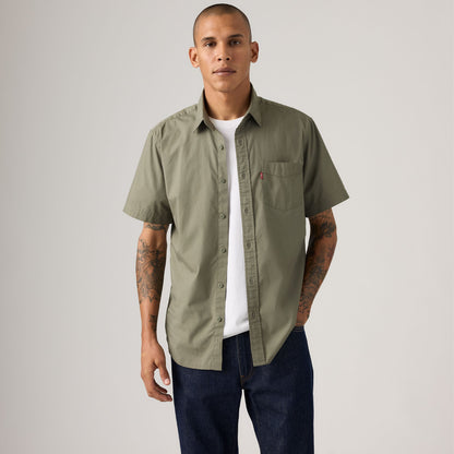 Levi's® Men's Short-Sleeve Classic Standard Fit Shirt