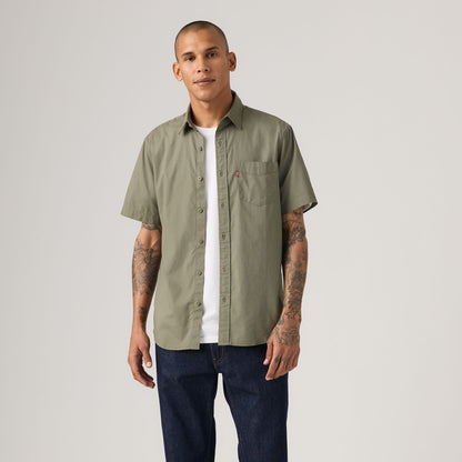 Levi's® Men's Short-Sleeve Classic Standard Fit Shirt