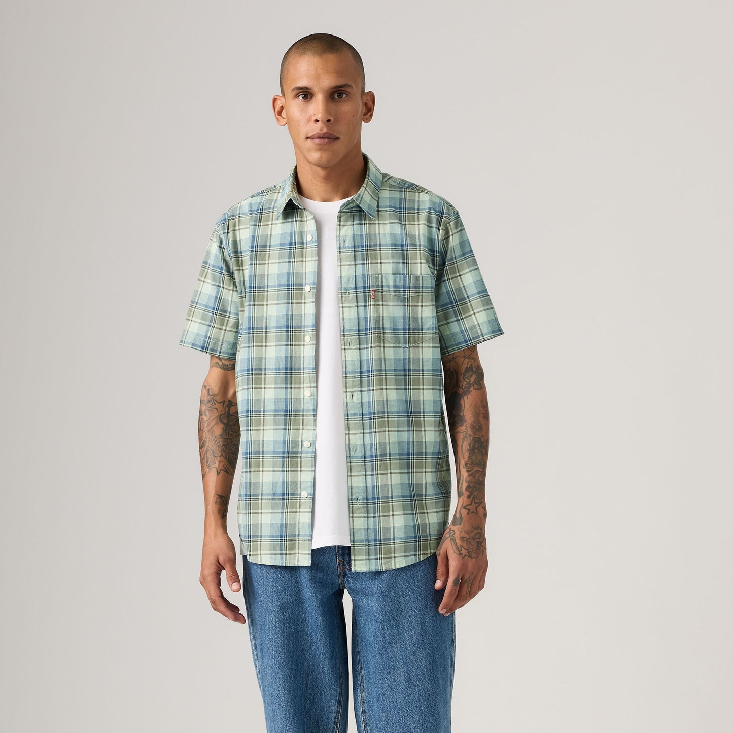 Levi's® Men's Short-Sleeve Classic Standard Fit Shirt