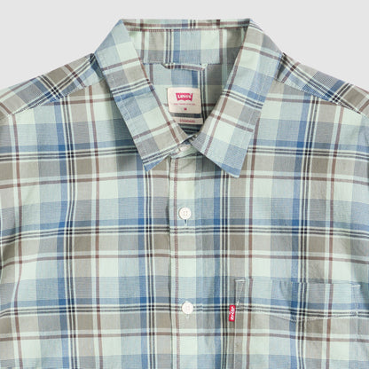 Levi's® Men's Short-Sleeve Classic Standard Fit Shirt