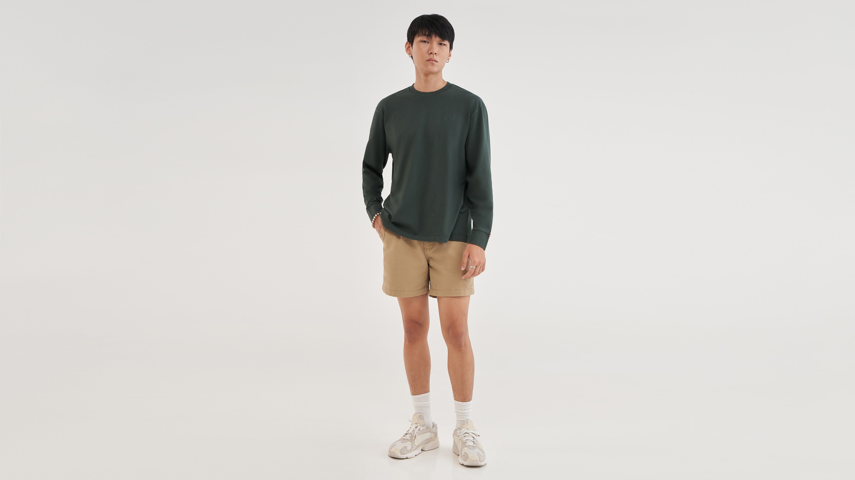 Levi s Men s XX Chino Authentic Shorts Harvest Gold Twill