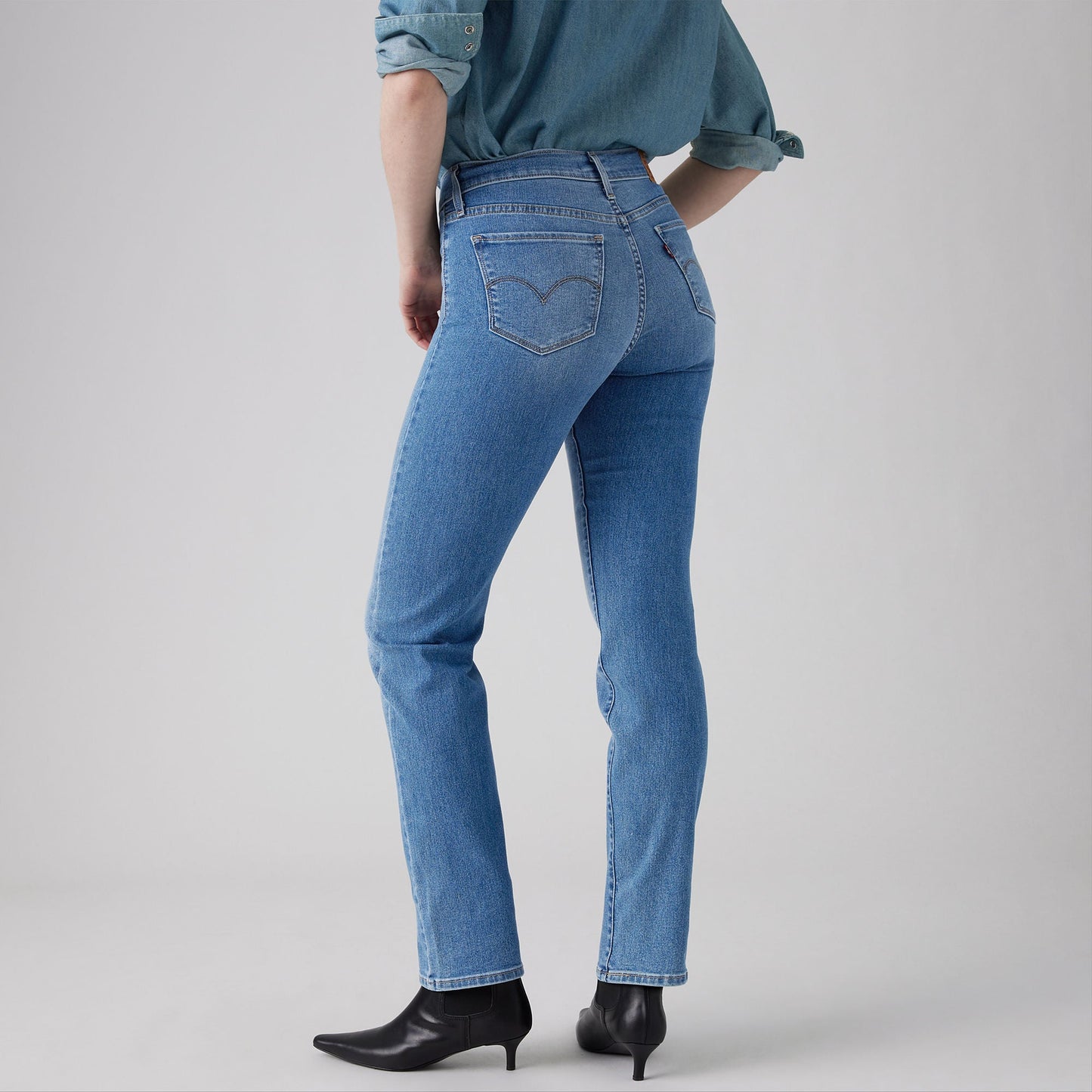 Levi's® Women's 314 Shaping Straight Jeans