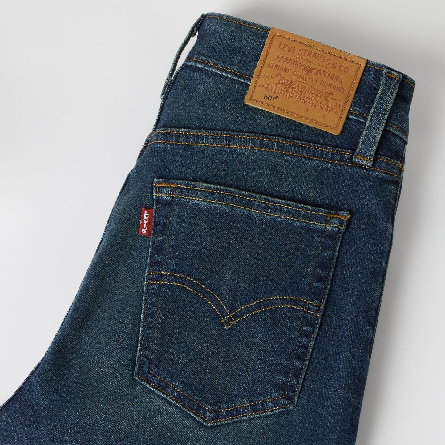 Levi's® Women's 725 High-Rise Bootcut Jeans