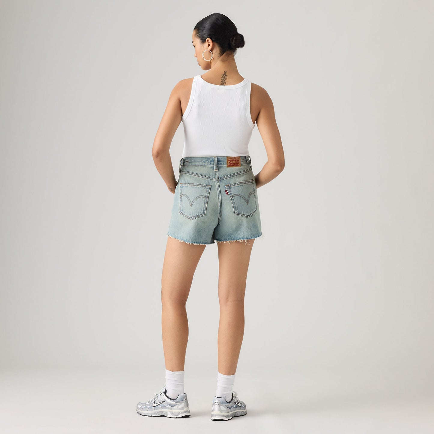 Levi's® Women's Cinch Mid-Thigh Shorts